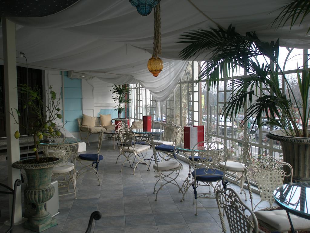 Hotel Montecarlo Castellanza Zewnętrze zdjęcie